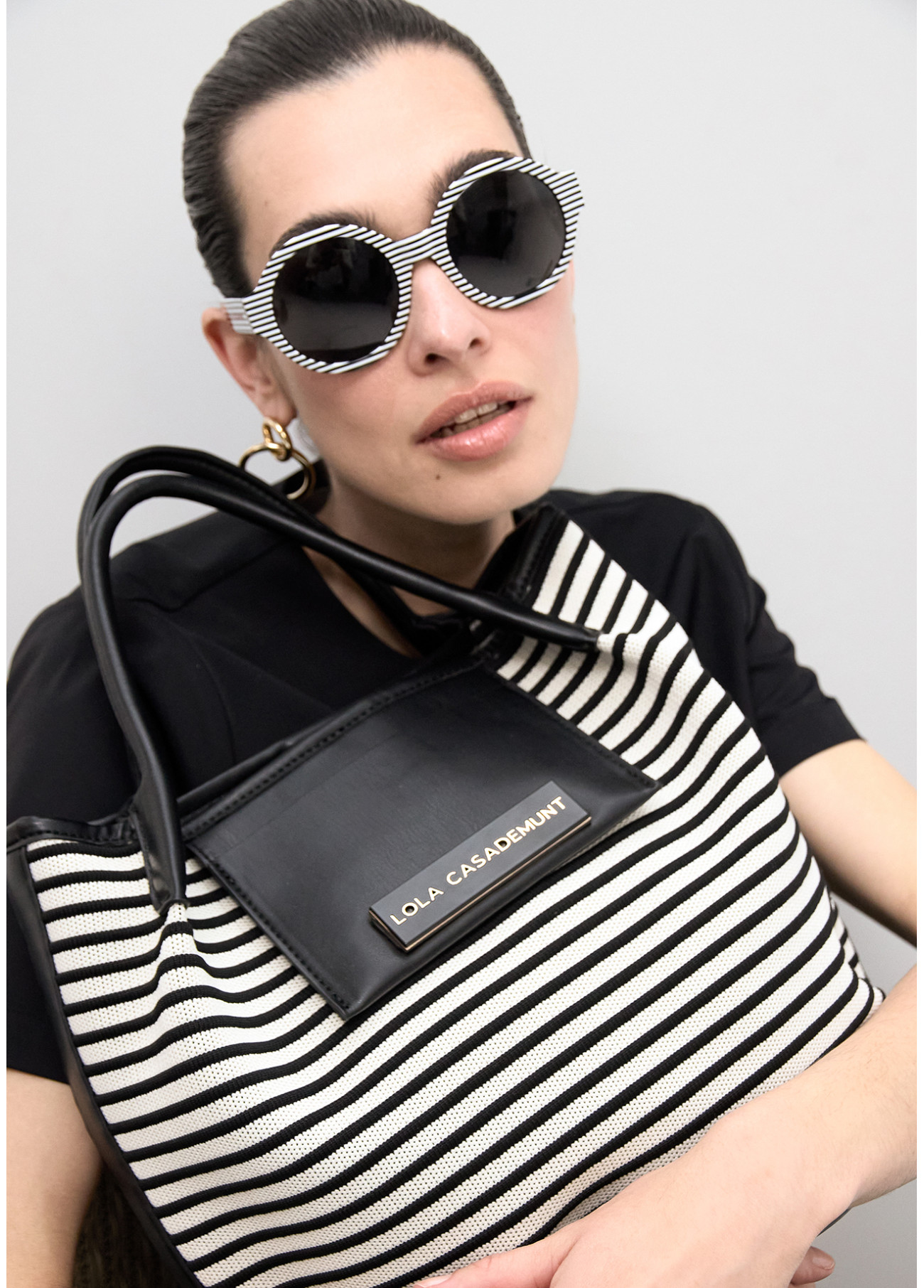 shopper-tejido-rayas-combinado-con-efecto-piel (1)